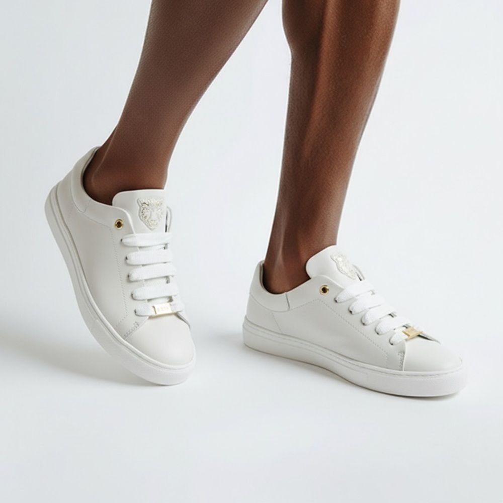 NWT  LITA Women’s ICON Low Top Leather White/Cream Fashion Sneaker Shoe - 6.5